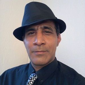 Meet your Posher, Robert